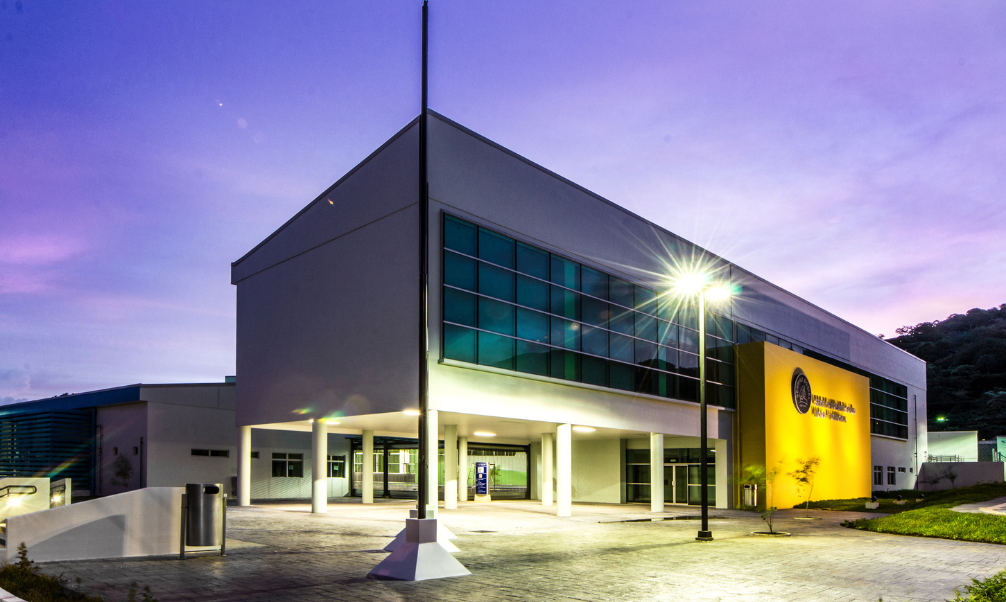 Sede de Área de Salud Mora Palmichal — Ciudad Colón, Costa Rica